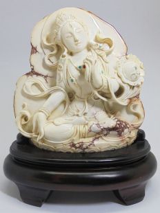 White Tara (Snow crystal)